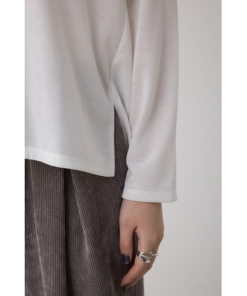 AZUL by moussy(アズールバイマウジー)の「シシュウロゴロングスリーブTシャツ(Tシャツ/カットソー・レディース・ブラック/ライトグレー/ホワイト・FREE)」の8枚目の写真