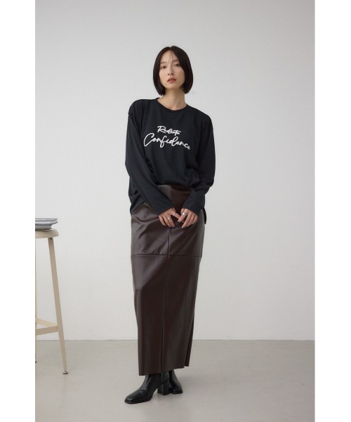 AZUL by moussy(アズールバイマウジー)の「シシュウロゴロングスリーブTシャツ(Tシャツ/カットソー・レディース・ブラック/ライトグレー/ホワイト・FREE)」の13枚目の写真