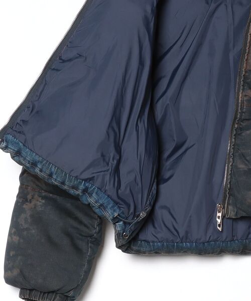 DIESEL（ディーゼル）の「ウィメンズ ジップアップパファージャケット W-AVES-FUR（ブルゾン・レディース・ダークインディゴブルー・36/38/42/40）」の7枚目の写真