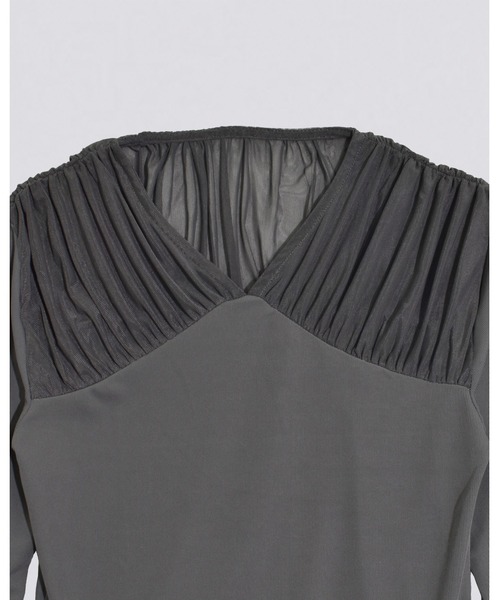 kiehtova(キエトヴァ)の「【kiehtova】TULLE DOCKING TOPS/チュール ドッキング トップス(Tシャツ/カットソー・レディース・アイボリー/ブラック/グレー・FREE)」の18枚目の写真