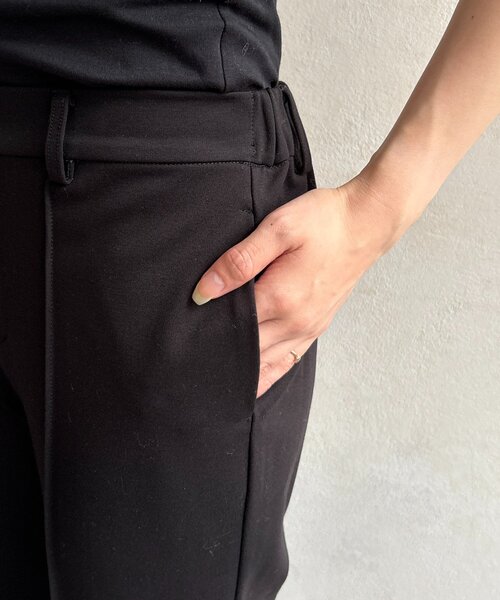 Thevon（ゼボン）の「ストレッチセミフレアパンツ（その他パンツ・レディース・ブラウン/ブラック・S/M）」の13枚目の写真