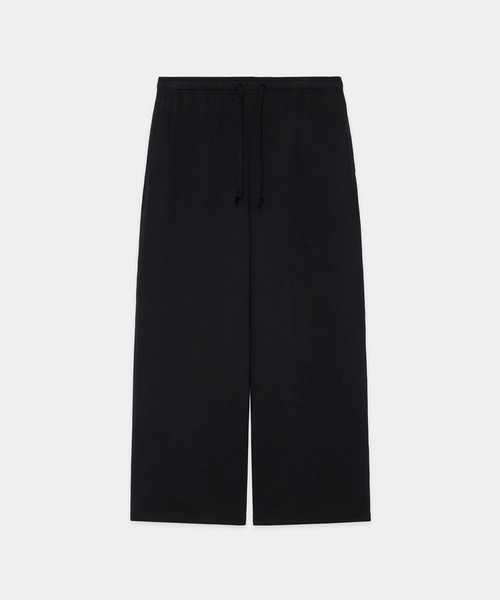 markaware（マーカウェア）の「【markaware/marka】リサイクルスビンオーガニックコットン裏毛 / ワイドストレートイージーパンツ / WIDE STRAIGHT EASY PANTS（スウェットパンツ・メンズ・ブラック/ライトグレー・1/2）」の2枚目の写真