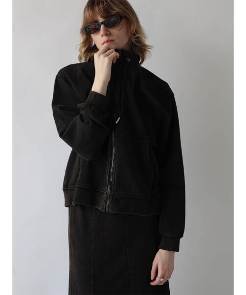 :ETHROF(イーサオブ)の「HIGH-NECK LOGO SWEAT JACKET(スウェット・レディース・ブラック/ブルー・MEDIUM)」の13枚目の写真