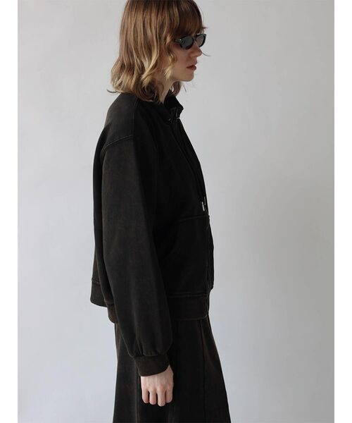 :ETHROF(イーサオブ)の「HIGH-NECK LOGO SWEAT JACKET(スウェット・レディース・ブラック/ブルー・MEDIUM)」の15枚目の写真