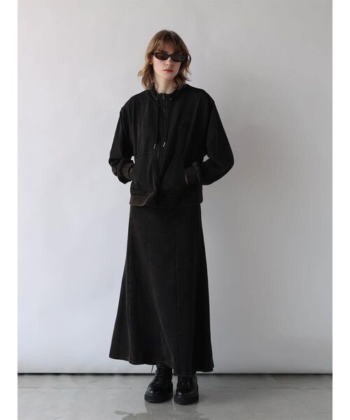 :ETHROF(イーサオブ)の「HIGH-NECK LOGO SWEAT JACKET(スウェット・レディース・ブラック/ブルー・MEDIUM)」の17枚目の写真
