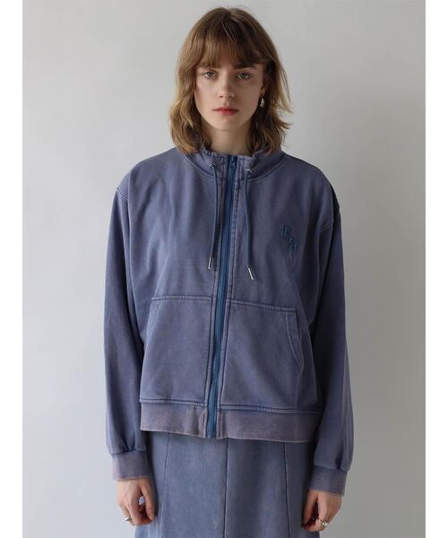 :ETHROF(イーサオブ)の「HIGH-NECK LOGO SWEAT JACKET(スウェット・レディース・ブラック/ブルー・MEDIUM)」の18枚目の写真