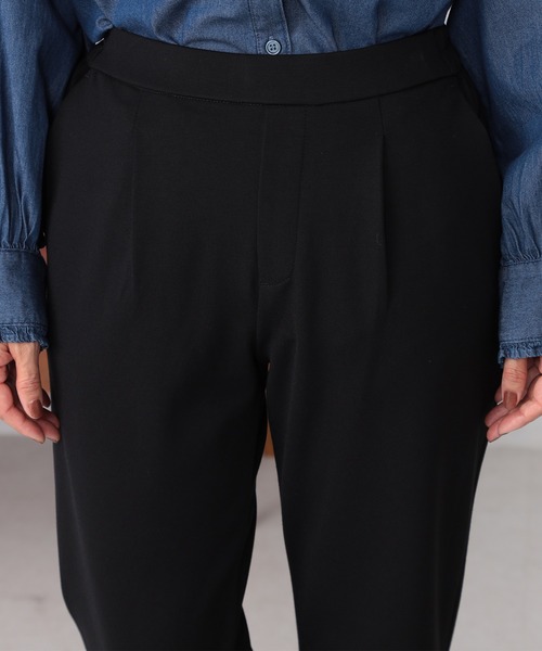 GALLORIA(ギャローリア)の「着心地楽々 ポンチタックテーパードパンツ(その他パンツ・レディース・ダークブラウン/モカ/ブラック・M/S/LL/L)」の6枚目の写真