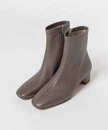 【本革】ストレッチレザーショートブーツ