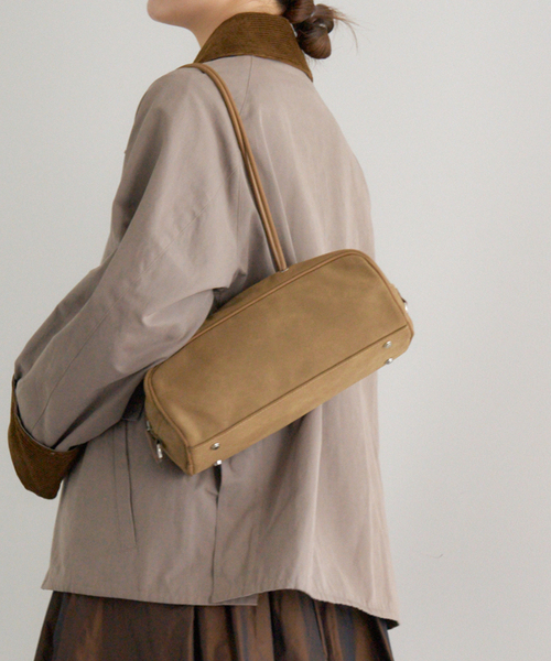 IENA（イエナ）の「《追加2》＆MyuQ/アンドミューク KAKU ショルダーバッグ（ショルダーバッグ・レディース・ベージュ/ブラック・FREE）」の22枚目の写真