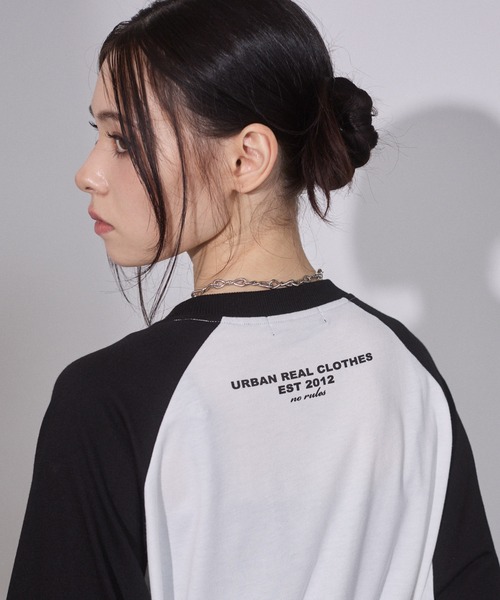 ENVYM(アンビー)の「ラグランビッグロンT(Tシャツ/カットソー・レディース・ブラック/ブラウン/レッド・FREE)」の6枚目の写真