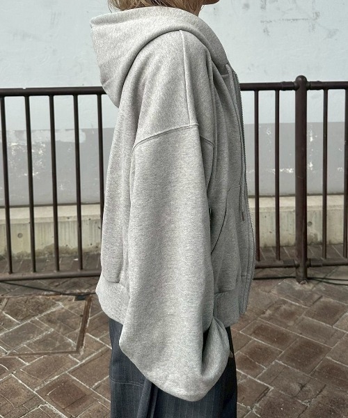 Chikashitsu +(チカシツプラス)の「【Chikashitsu +】cropped zip up loose arm hoodie / 【チカシツプラス】クロップドジップアップルーズアームパーカー <着用動画あり>(パーカー・メンズ・杢グレー/グレー/ブラック・ONE SIZE)」の8枚目の写真
