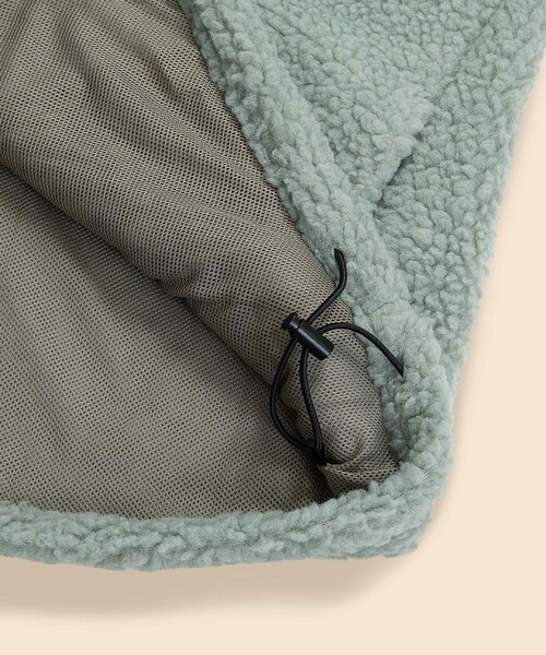 BROOKS BROTHERS（ブルックスブラザーズ）の「ポリエステル　フリース　ハーフジップ　モックネックプルオーバー（スウェット・メンズ・グリーン/ベージュ/ネイビー・MEDIUM/SMALL/LARGE）」の4枚目の写真