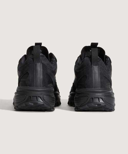 VANS(バンズ)の「クロスパス XC GORE-TEX / MTE Crosspath XC Gore-Tex BLAC / VN000DAM1OJ1(スニーカー・メンズ・ブラック×ブラック・6.5/7/7.5/8/8.5/9/9.5/10/10.5/11/11.5/12/6/5/5.5/3.5/4/4.5/13)」の9枚目の写真