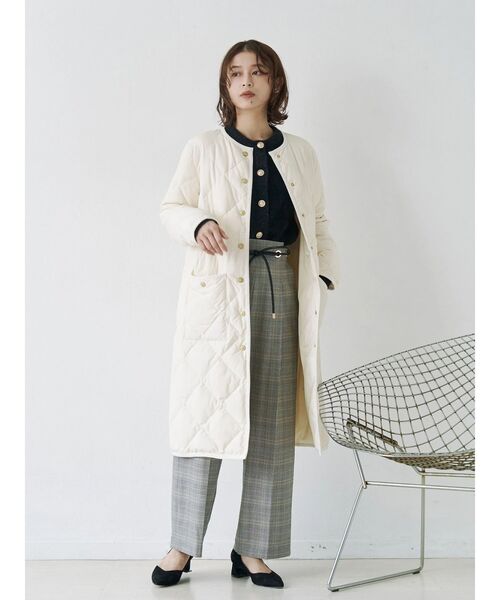 TONAL(トーナル)の「ラメニット金釦カーデ(カーディガン/ボレロ・レディース・オフホワイト/ブラック/レッド・MEDIUM)」の15枚目の写真