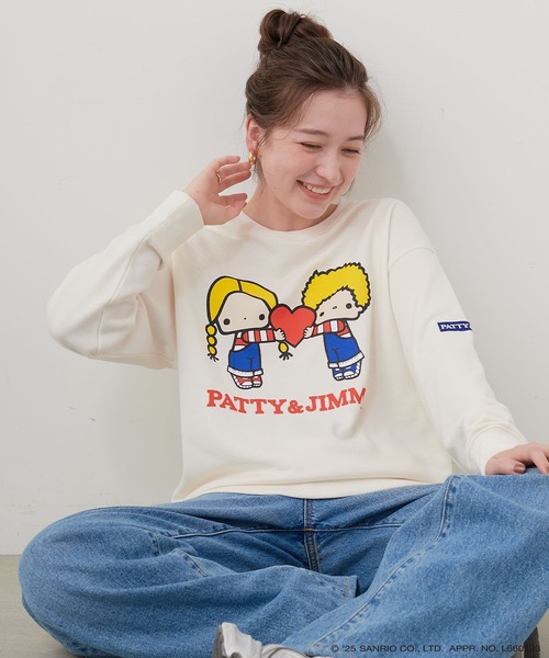 sanrio（サンリオ）の「【sanrio characters】パティ＆ジミープリント裏毛ドロップショルダーレトロプリントスウェットプルオーバー《サンリオキャラクターズ》（スウェット・レディース・ブラック/アイボリー・LL/L/M）」の10枚目の写真