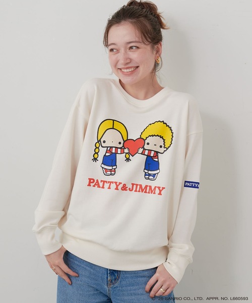 sanrio（サンリオ）の「【sanrio characters】パティ＆ジミープリント裏毛ドロップショルダーレトロプリントスウェットプルオーバー《サンリオキャラクターズ》（スウェット・レディース・ブラック/アイボリー・LL/L/M）」の11枚目の写真