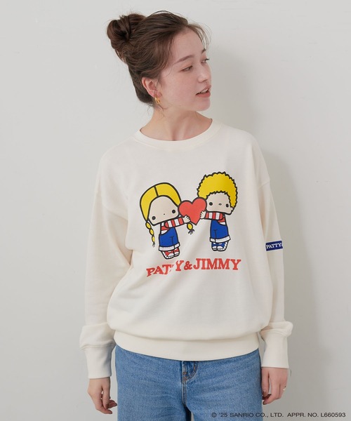 sanrio（サンリオ）の「【sanrio characters】パティ＆ジミープリント裏毛ドロップショルダーレトロプリントスウェットプルオーバー《サンリオキャラクターズ》（スウェット・レディース・ブラック/アイボリー・LL/L/M）」の13枚目の写真