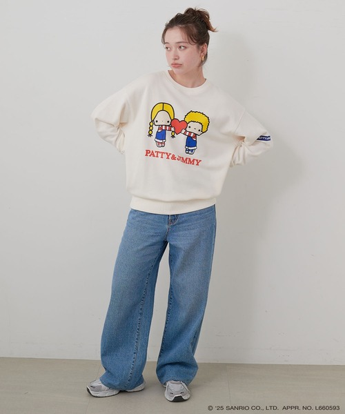 sanrio（サンリオ）の「【sanrio characters】パティ＆ジミープリント裏毛ドロップショルダーレトロプリントスウェットプルオーバー《サンリオキャラクターズ》（スウェット・レディース・ブラック/アイボリー・LL/L/M）」の22枚目の写真