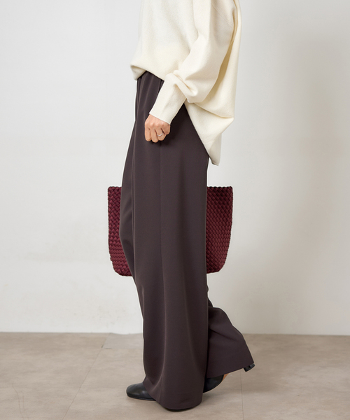 IENA（イエナ）の「ウォッシャブル アセテートツイルタックパンツ（その他パンツ・レディース・サックスブルー/ホワイト/ブラウン・34/36/38/40）」の16枚目の写真