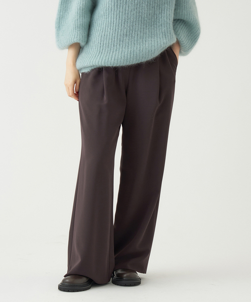 IENA（イエナ）の「ウォッシャブル アセテートツイルタックパンツ（その他パンツ・レディース・サックスブルー/ホワイト/ブラウン・34/36/38/40）」の13枚目の写真