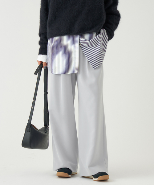 IENA（イエナ）の「ウォッシャブル アセテートツイルタックパンツ（その他パンツ・レディース・サックスブルー/ホワイト/ブラウン・34/36/38/40）」の8枚目の写真