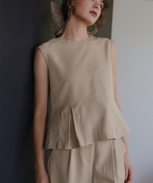 Callarus(カラルス)の「チュール切替ペプラムデザインストライプブラウスパンツセットアップドレス〔Callarus〕(パンツドレス・レディース・グレー/ブラック/ベージュ・M/L/LL/3L)」の22枚目の写真