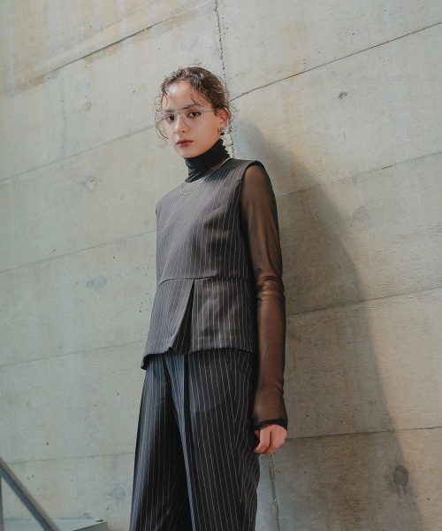 Callarus(カラルス)の「チュール切替ペプラムデザインストライプブラウスパンツセットアップドレス〔Callarus〕(パンツドレス・レディース・グレー/ブラック/ベージュ・M/L/LL/3L)」の12枚目の写真