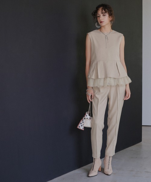 Callarus(カラルス)の「チュール切替ペプラムデザインストライプブラウスパンツセットアップドレス〔Callarus〕(パンツドレス・レディース・グレー/ブラック/ベージュ・M/L/LL/3L)」の13枚目の写真