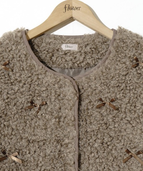 flower（フラワー）の「リボンボアジャケット（ノーカラージャケット・レディース・アイボリー/ブラウン・FREE）」の14枚目の写真