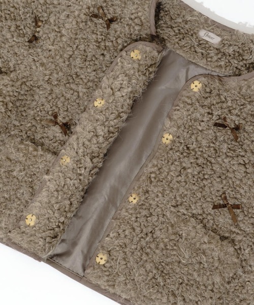 flower（フラワー）の「リボンボアジャケット（ノーカラージャケット・レディース・アイボリー/ブラウン・FREE）」の15枚目の写真