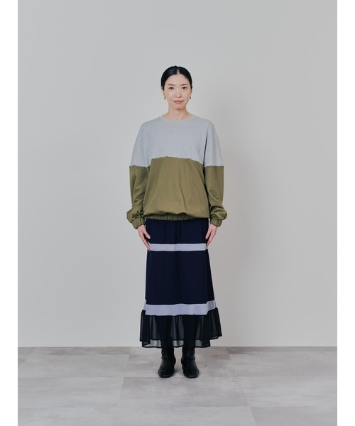 DOLLUPOOPS（ドールアップウップス）の「配色スウェットギャザートップス（スウェット・レディース・ワインレッド/カーキ/ブラック・38）」の9枚目の写真