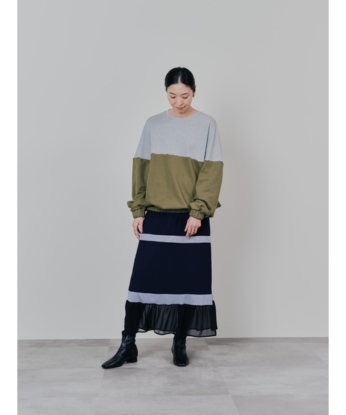 DOLLUPOOPS（ドールアップウップス）の「配色スウェットギャザートップス（スウェット・レディース・ワインレッド/カーキ/ブラック・38）」の6枚目の写真