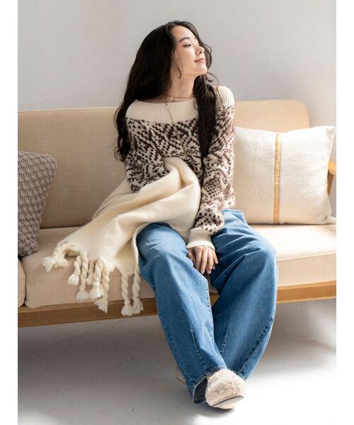 Ungrid（アングリッド）の「【WEB限定】オフショルジャカードニット（ニット/セーター・レディース・ネイビー/レッド/アイボリー・FREE）」の6枚目の写真