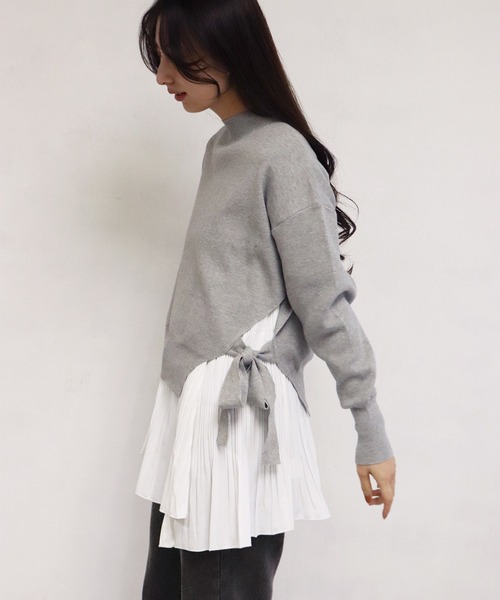WESTSEA(ウエストシー)の「プリーツブラウス + レイヤード風ニットトップス 2点セット(アンサンブル・レディース・グレー/ブラック・FREE)」の4枚目の写真
