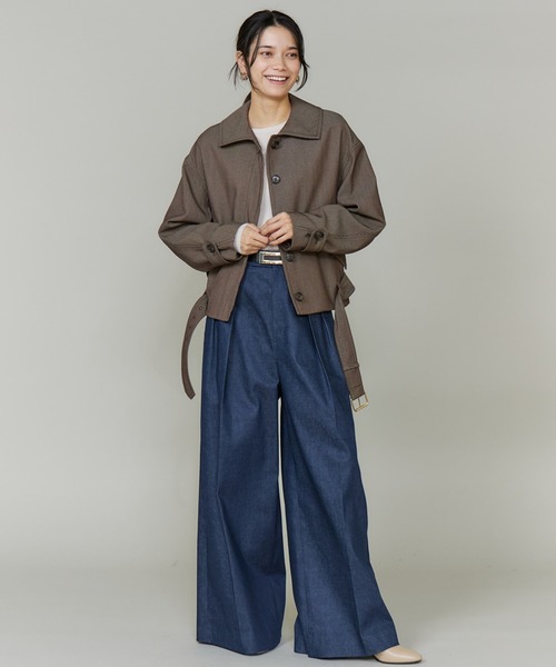 INED（イネド）の「【三尋木奈保コラボ】ウールコットンカルゼ カーヴィブルゾン《WEB限定カラー》（ブルゾン・レディース・ダークブラウン/ベージュ/カーキ・9号/11号）」の6枚目の写真