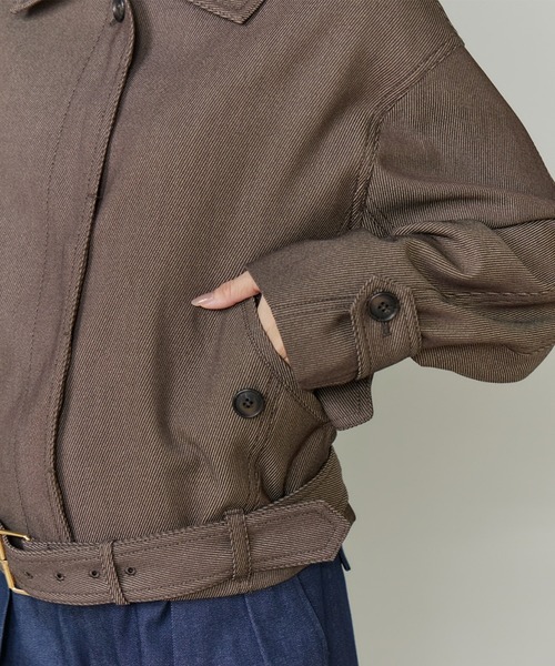INED（イネド）の「【三尋木奈保コラボ】ウールコットンカルゼ カーヴィブルゾン《WEB限定カラー》（ブルゾン・レディース・ダークブラウン/ベージュ/カーキ・9号/11号）」の17枚目の写真