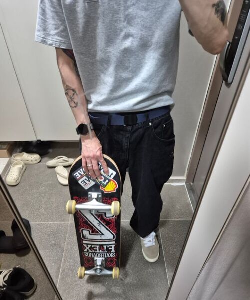 WKNDRS(ウィーキャンドース)の「APPLE DENIM PANTS (BLACK)(デニムパンツ・レディース・その他・X-LARGE/SMALL/MEDIUM/LARGE)」の18枚目の写真