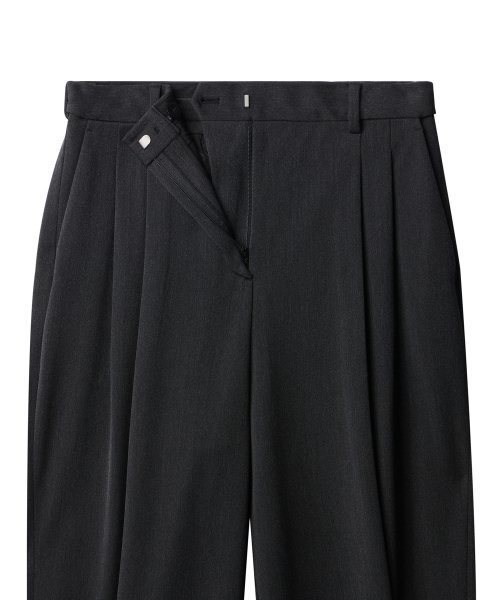 MUSINSA STANDARD WOMAN（ムシンサスタンダードウーマン）の「ウィメンズヘビーウェイト裏起毛ハイウエストワイドヒドゥンバンディングスラックス[チャコールグレー]（スラックス・レディース・その他・34/32/30/31/24/25/26/27/28/29）」の3枚目の写真