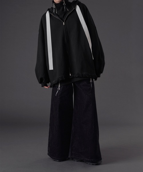 狐独(コドク)の「彼岸花刺繍ビックフーディ(パーカー・メンズ・ネイビー/ブラック・LARGE/MEDIUM)」の19枚目の写真