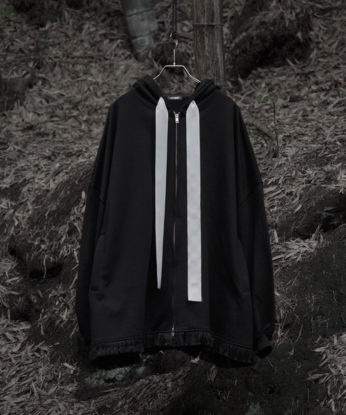 狐独(コドク)の「彼岸花刺繍ビックフーディ(パーカー・メンズ・ネイビー/ブラック・LARGE/MEDIUM)」の11枚目の写真