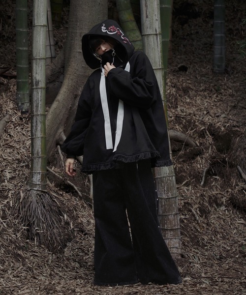 KKPPフードデザイン着せ替え服 狐独（コドク）の「彼岸花刺繍ビックフーディ（パーカー）」 - WEAR