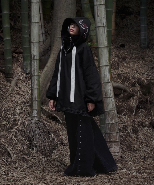 狐独（コドク）の「彼岸花刺繍ビックフーディ（パーカー）」 - WEAR