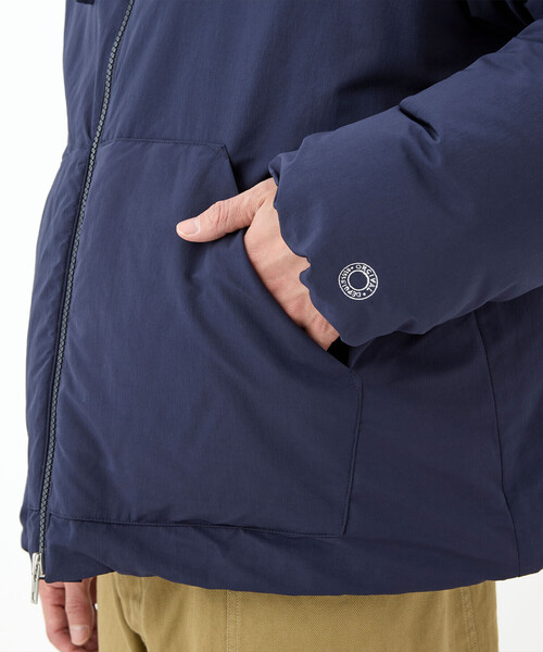 ORCIVAL（オーシバル）の「ORCIVAL | ポリエステルタフタ フードジャケット MEN（ダウンジャケット/コート・メンズ・オリーブ/ネイビー・4/5）」の21枚目の写真