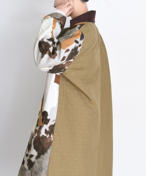 Eimee Law（エイミーロウ）の「カウ柄デニムコラージュptトレンチコート（トレンチコート・レディース・カーキ/グレー・FREE）」の9枚目の写真