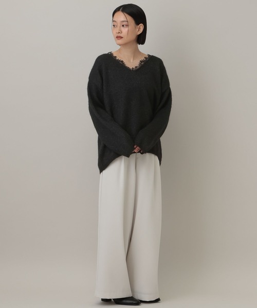 A part by（アパートバイ）の「モヘヤレースVネックニットプルオーバー（ニット/セーター・レディース・ライトグレー/ブラック/グレー系その他3・FREE）」の7枚目の写真