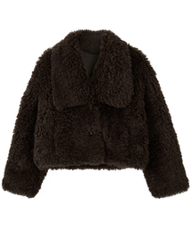 UNKNOWN PLANET（アンノウンプラネット）の「ファー クロップコート 2カラー（ムートンコート）」