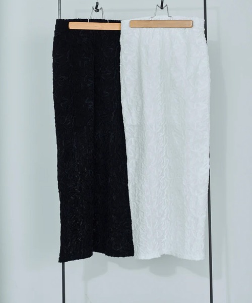 merrylatte(メリーラテ)の「cord velour skirt(スカート・レディース・ブラック・FREE)」の16枚目の写真