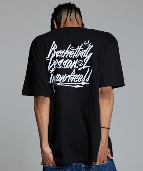 CREAM SODA LAB(クリームソーダラボ)の「バスケットボールレッスン.1 半袖Tシャツ ブラック(Tシャツ/カットソー・レディース・その他・MEDIUM/LARGE/X-LARGE/XX-LARGE)」の1枚目の写真