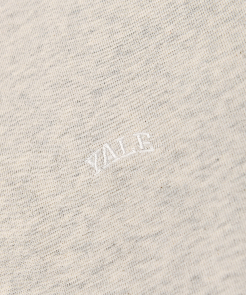 YALE(イェール)の「スモールアーチフード_オートミール(パーカー・レディース・その他・MEDIUM/LARGE/X-LARGE/SMALL)」の4枚目の写真