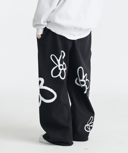 DOUBLE JD（ダブルジェイディー）の「Flower spray stopper wide banding pants (black)（スウェットパンツ・レディース・その他・FREE）」の2枚目の写真